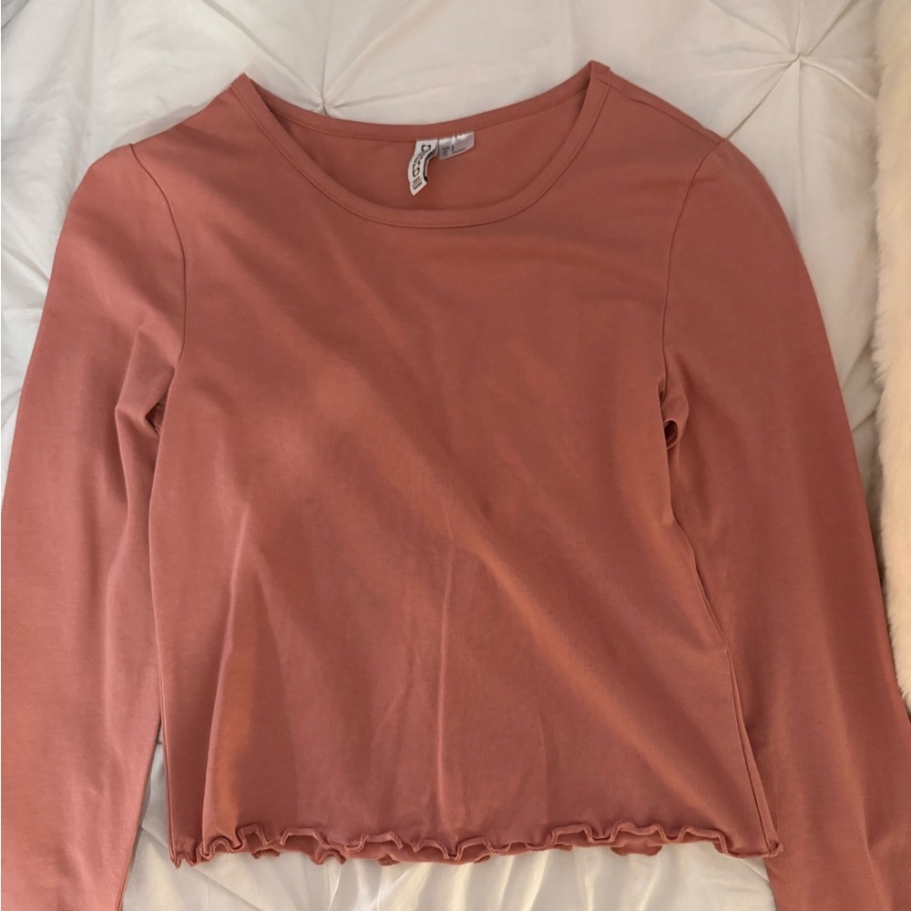 H&M Women's Long Sleeve Top in Soft Coral